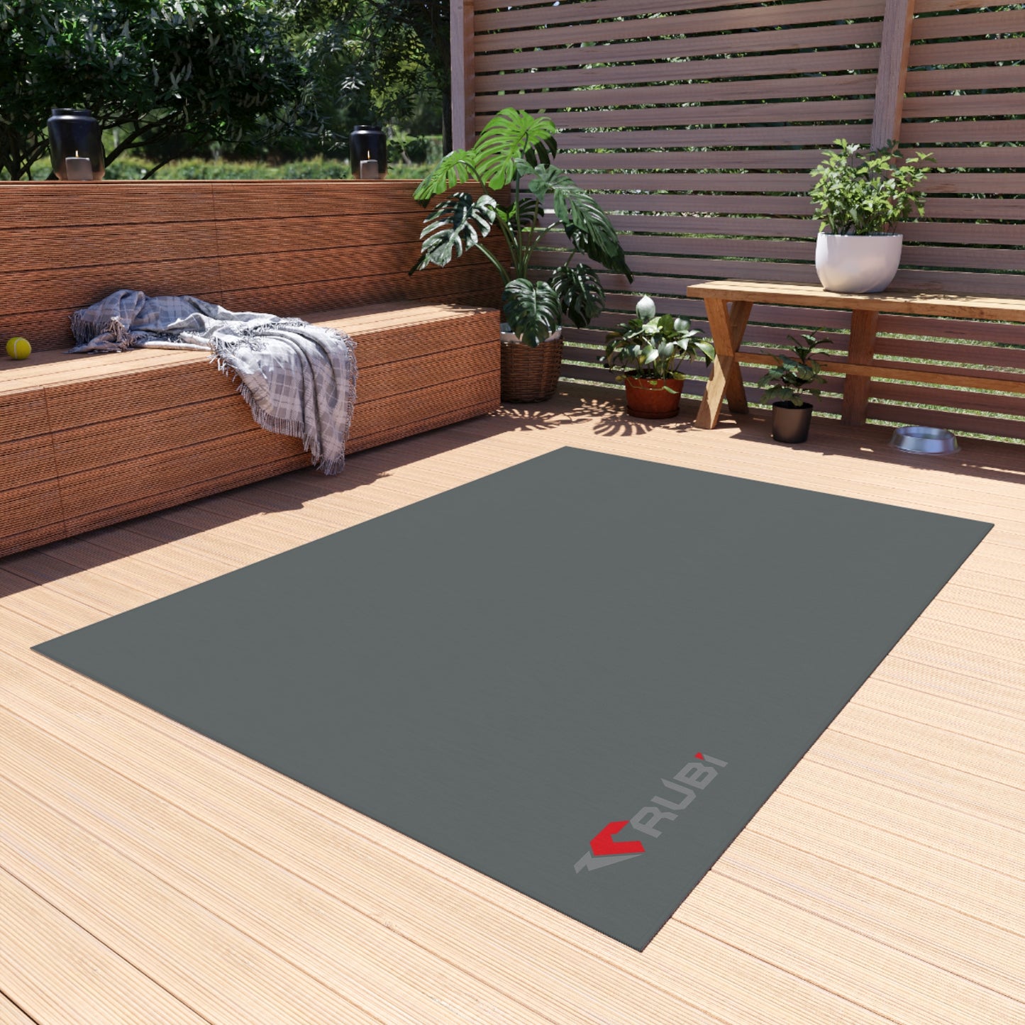 Stylish Outdoor Rug for Patios & Decks – Modern Design